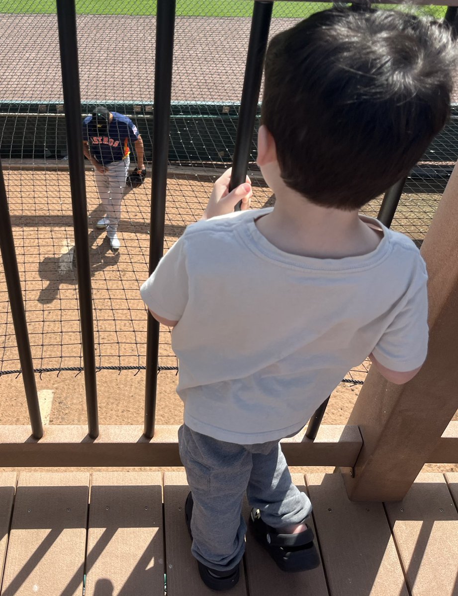 Derek Parris tweet media