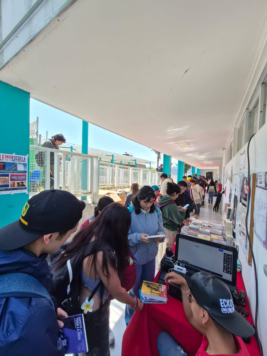 Universidad Nacional Rosario Castellanos tweet media