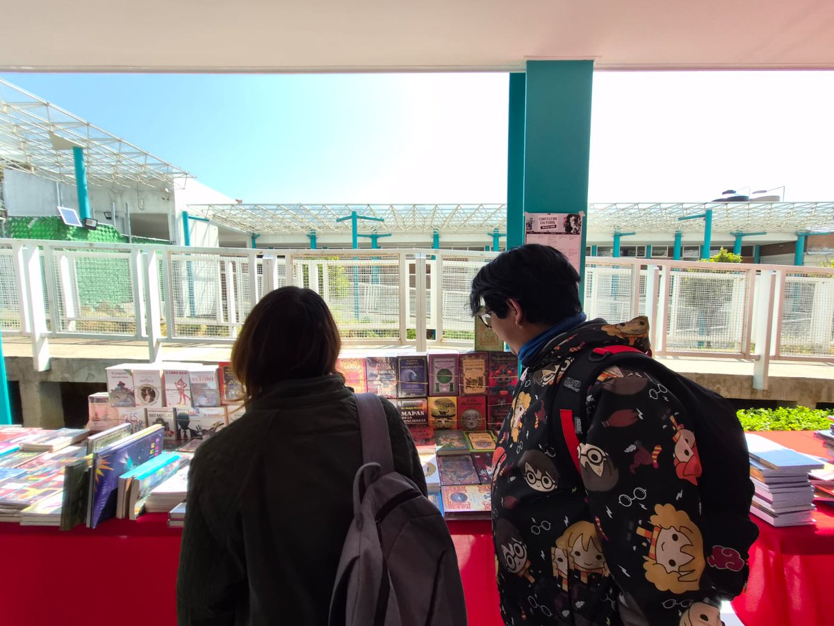 Universidad Nacional Rosario Castellanos tweet media