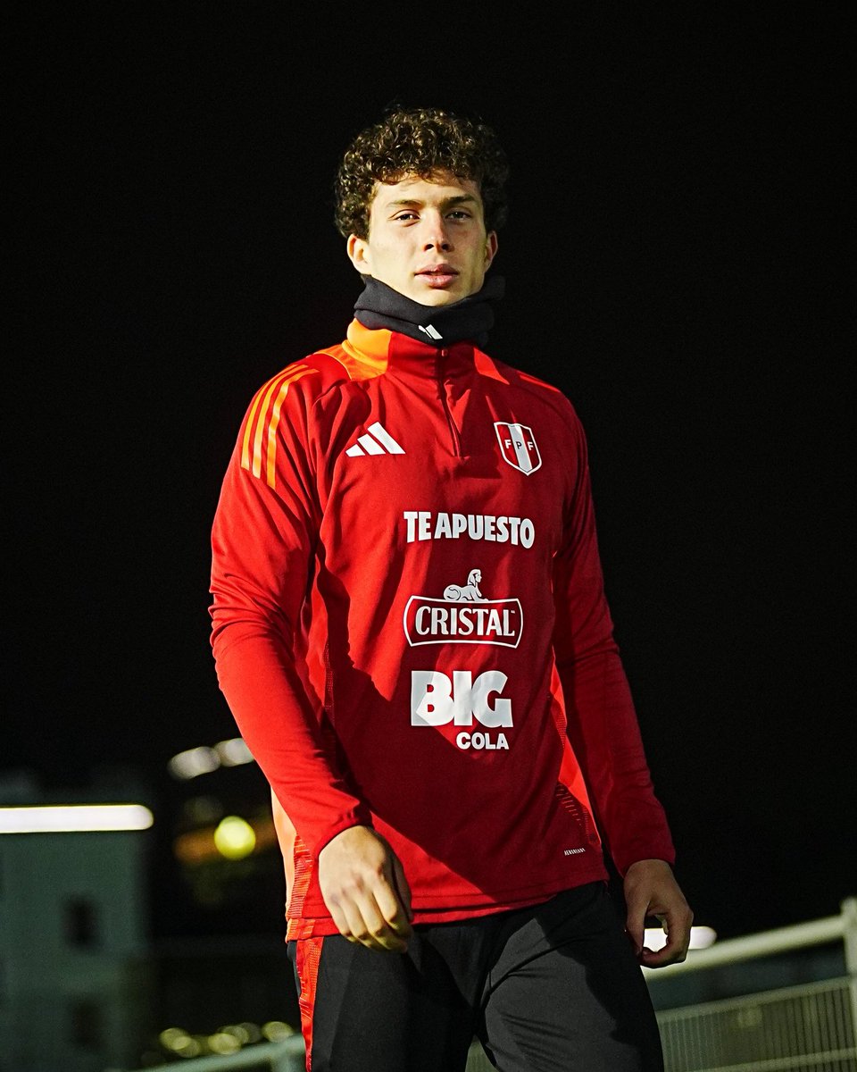 Cristhian Hinostroza tweet media