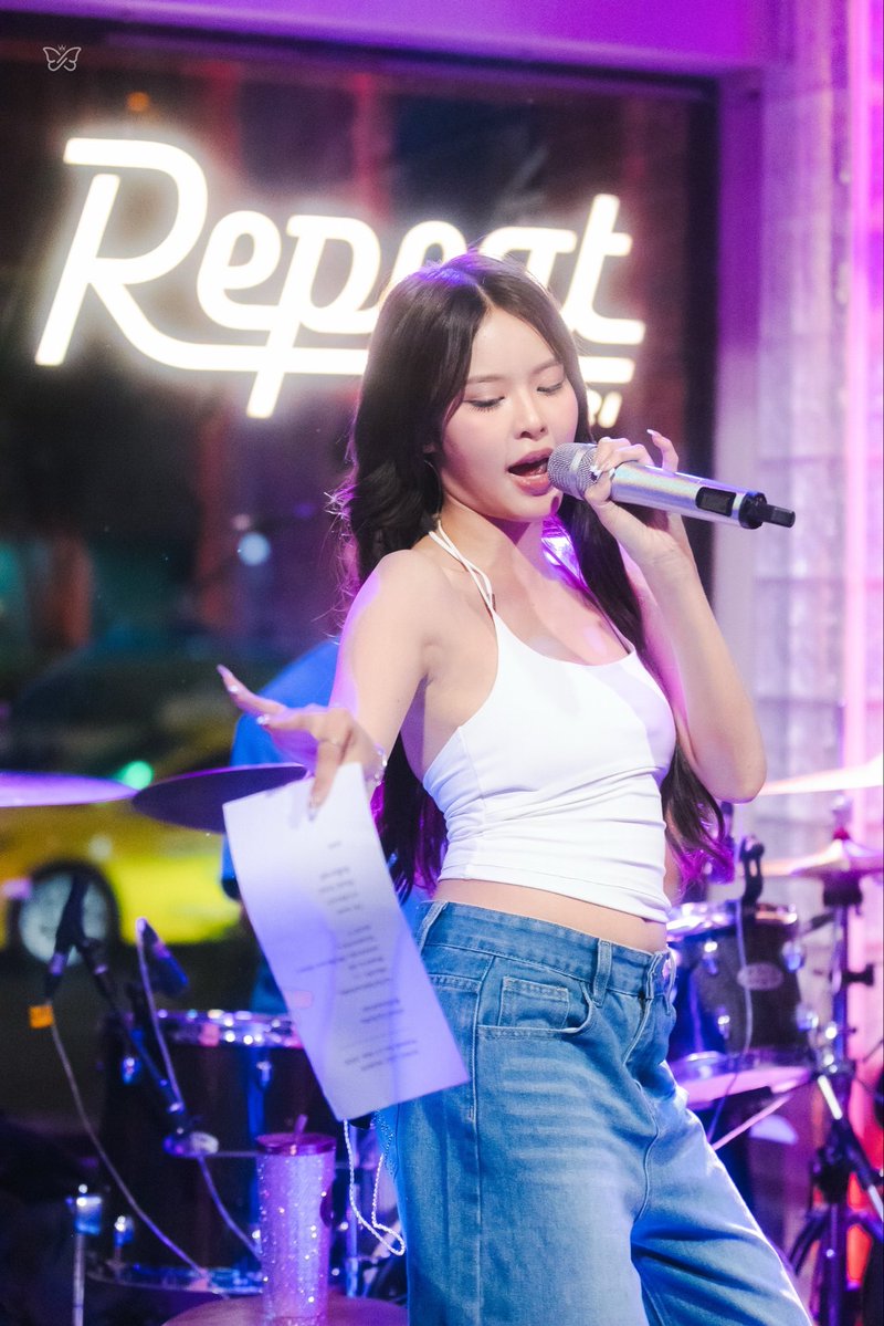 MOBYE Fanbase 🦋 tweet media