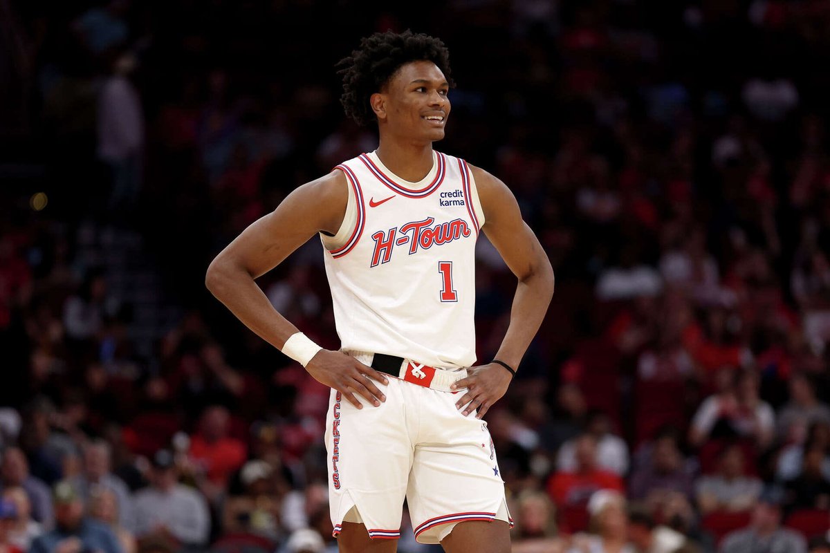 SleeperRockets tweet media