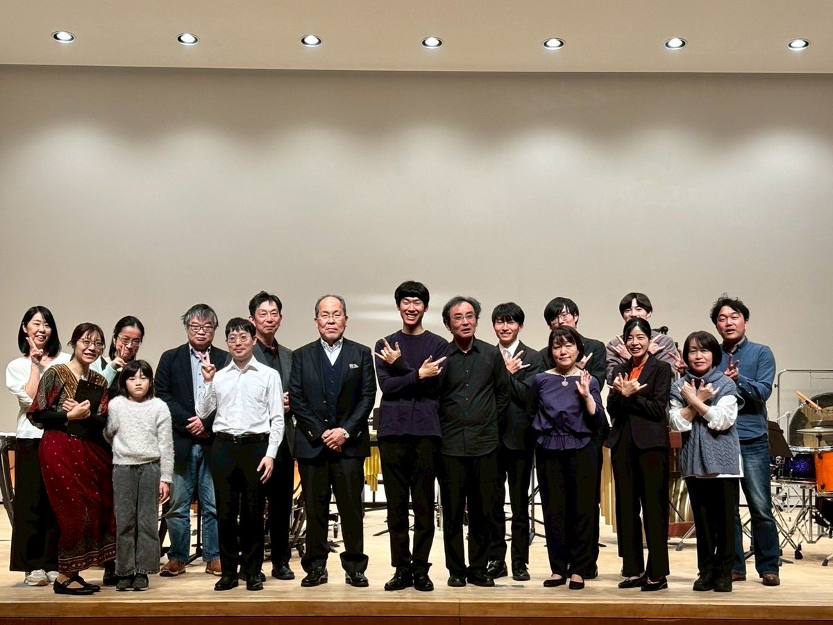 SPG_twi's tweet photo. 報告が遅くなりましたが、第38回演奏会が終了しました。小規模ながらも皆で協力してできたステージでした！
ご来場頂いた方、大変ありがとうございました！
早速ではありますが、来年の演奏会の準備がスタートしています。
そして、そして、SPGでは新しいメンバーを大大大募集しています！！ https://t.co/zCxOYL1QD1