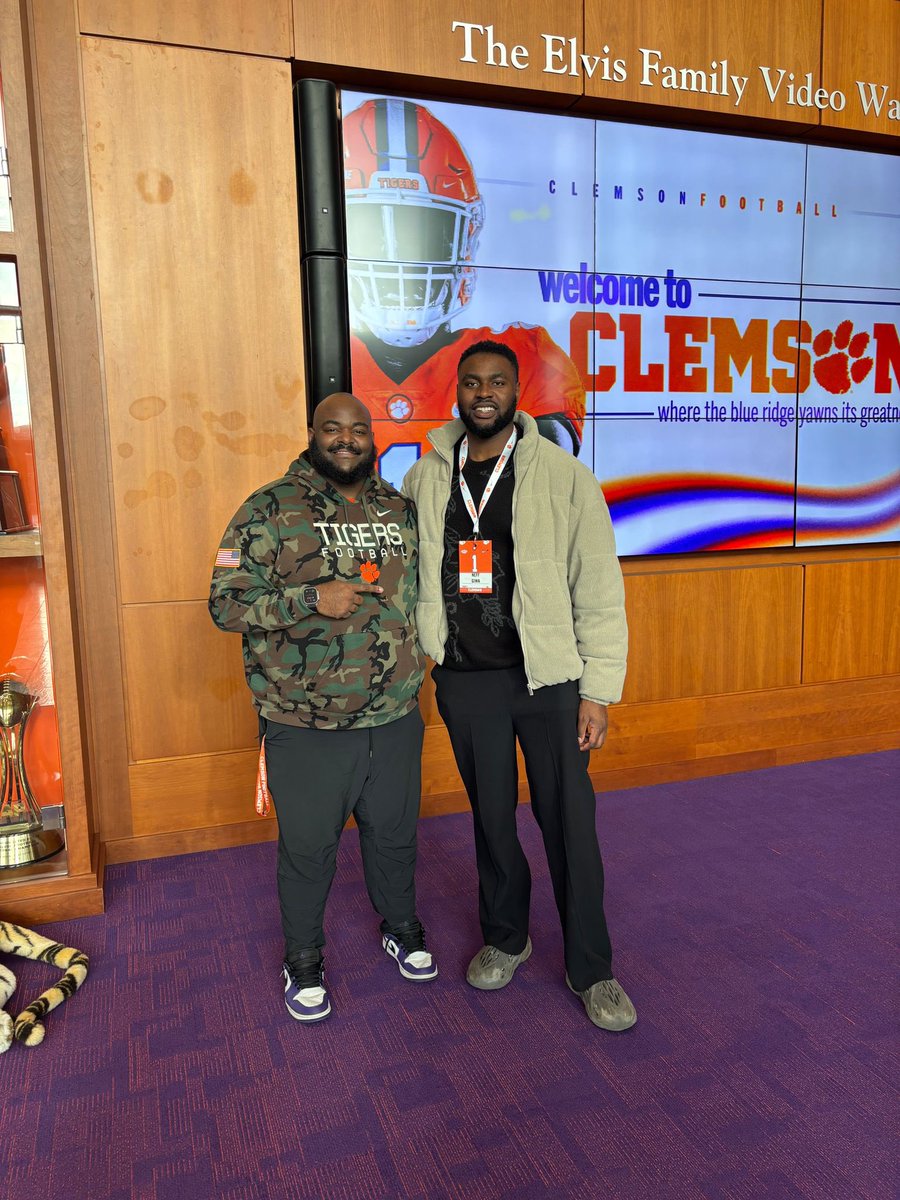 Grateful for the opportunity to visit <a href="/ClemsonFB/">Clemson Football</a> today. Great experience with coach  <a href="/TyroneC55/">Coach Tyrone Crowder</a> and was great to learn about the program. <a href="/adamgorney/">Adam Gorney</a> <a href="/BCollierPPI/">Brandon Collier</a>