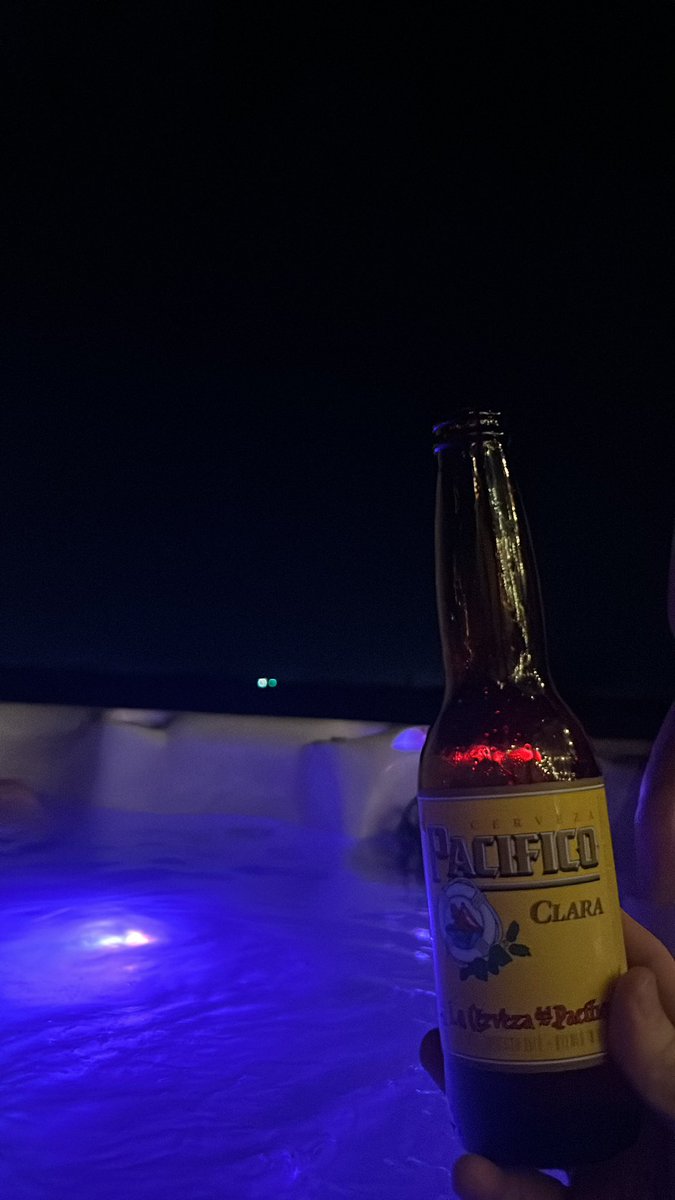 champ_kind62739's tweet photo. Cabo is better at home https://t.co/7Xw8x50xTW