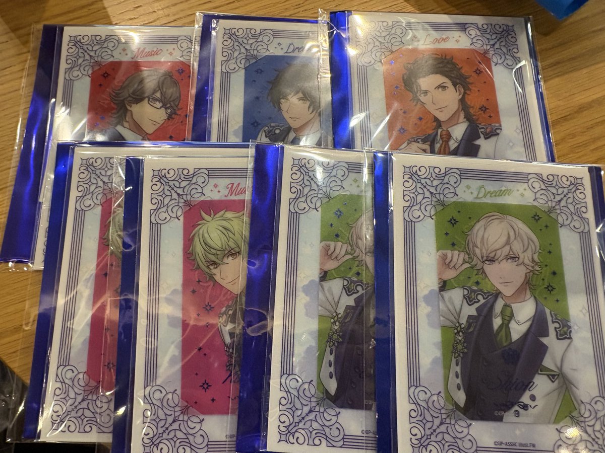 じみにぃ tweet media