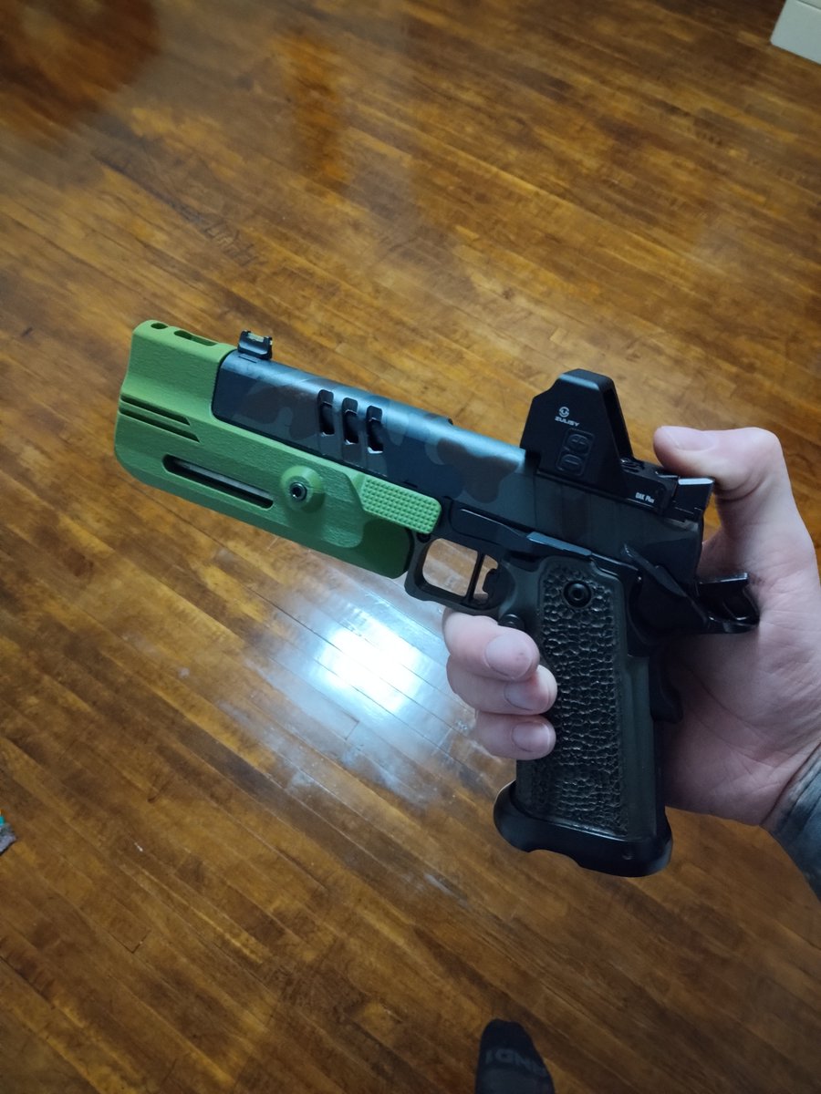 MostlyPeacefulMachineShop tweet media