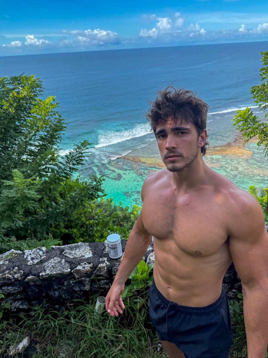 Kyle Kuznik tweet media