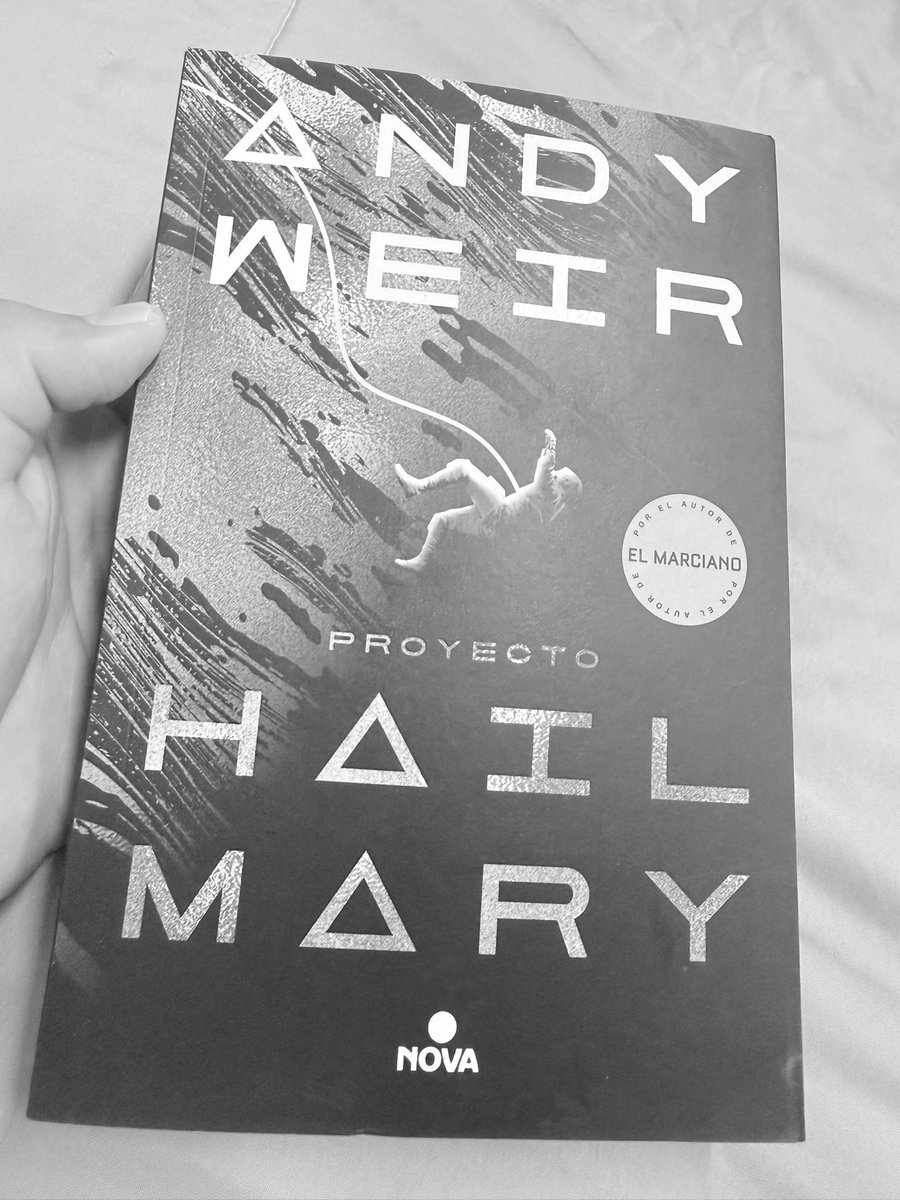 hencal27's tweet photo. A vísperas de la película, voy por ello #andyweir #hailmary https://t.co/KFkDeY0gt9