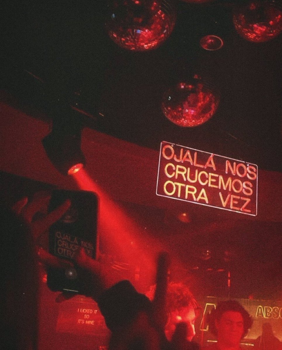 En otra vida o en otros tiempos.