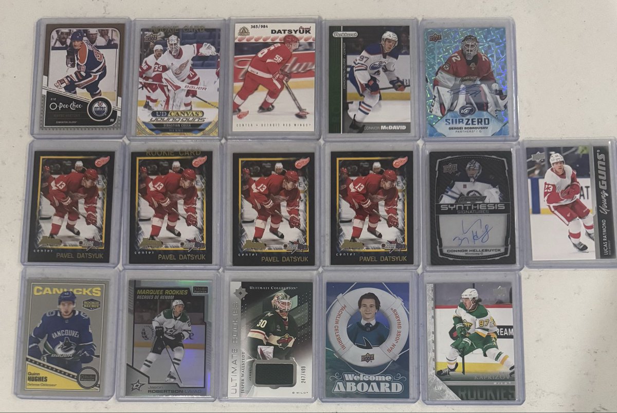 Collect Amazing tweet media