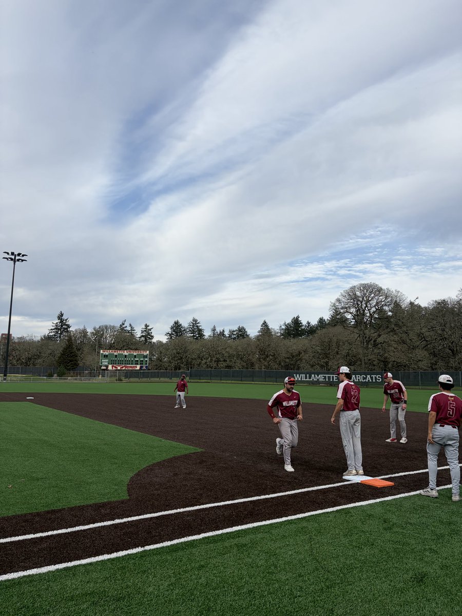 Willamette Baseball tweet media