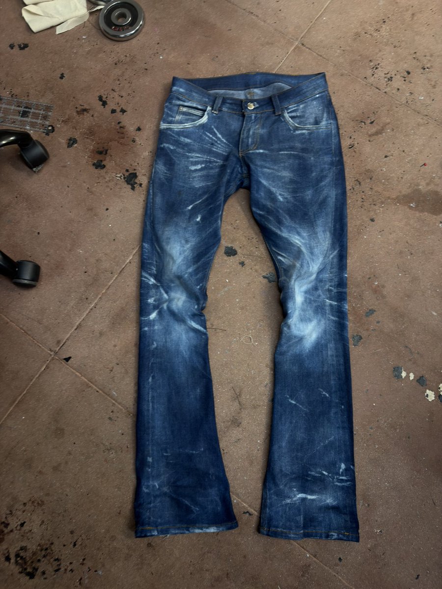 midniteforty's tweet photo. scratch denim / cords

 made in la https://t.co/S8eaOHkR4V