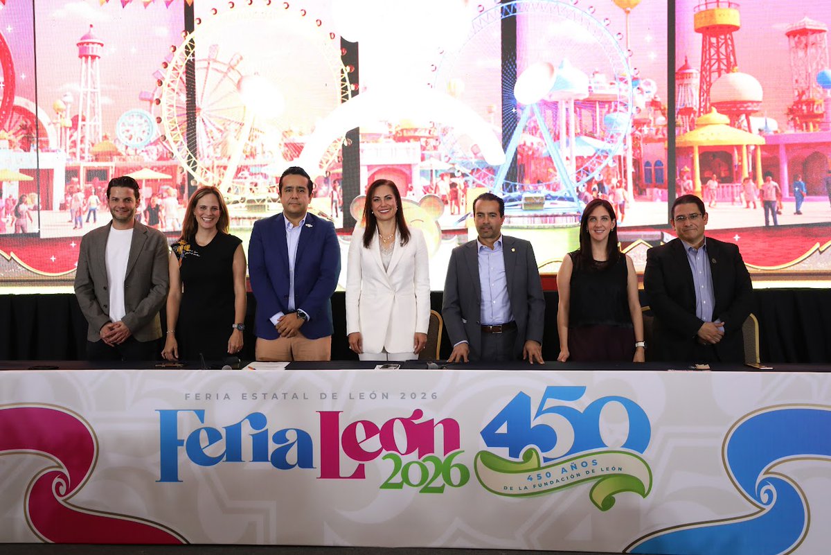 economia_leon's tweet photo. #AvanzaLeón | Detrás de cada sonrisa en la @FeriaDeLeon hay empleo, oportunidades y crecimiento para León. 🎡🦁

La presentación de resultados confirma que este gran evento une a las familias, impulsa la economía local,  beneficiando a miles de negocios y trabajadores leoneses.😉 https://t.co/FPEV8hYCOr