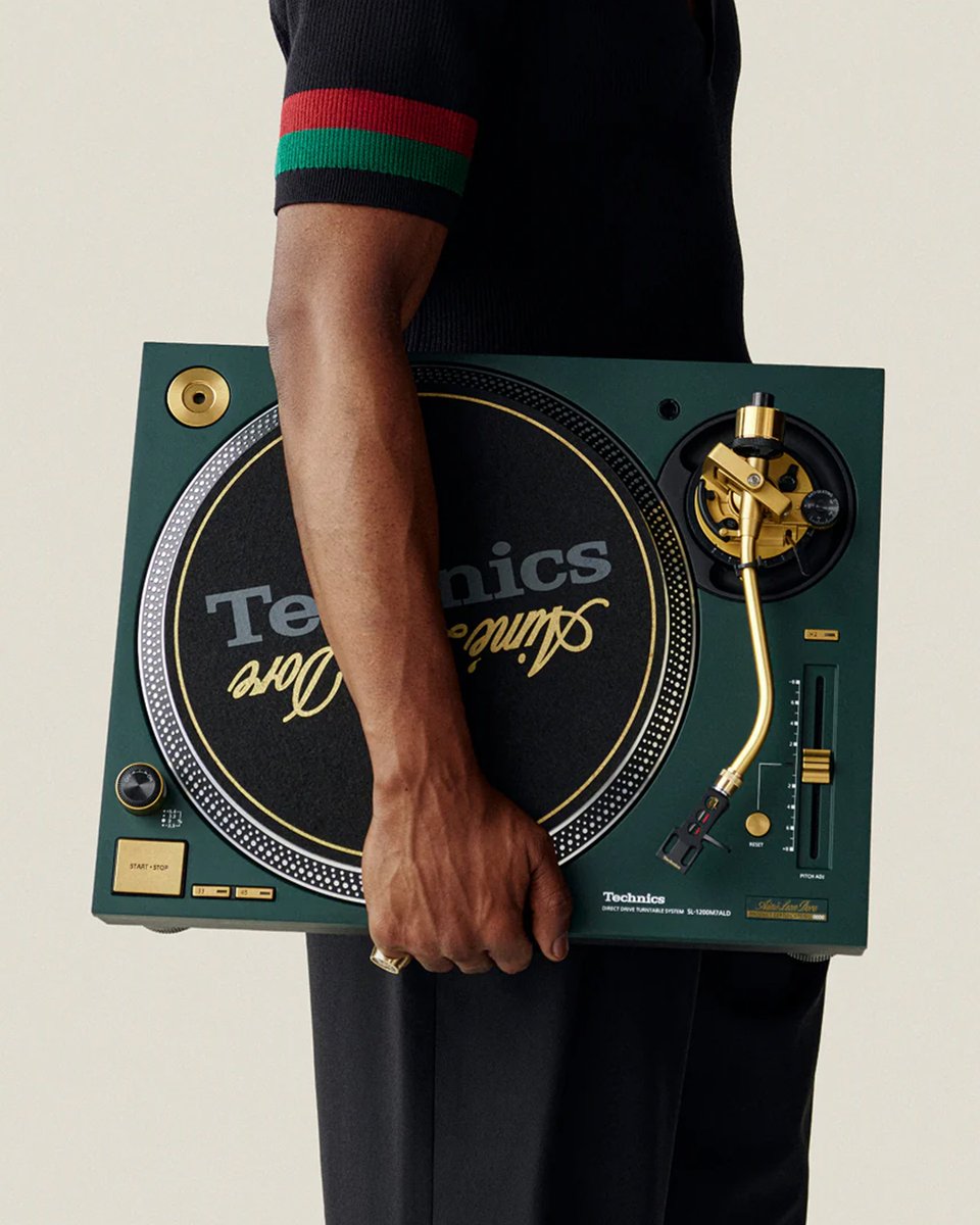 HYPEBEAST tweet media