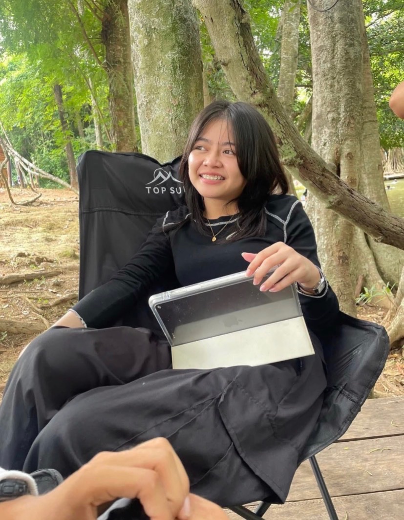 แอบดูหี tweet media