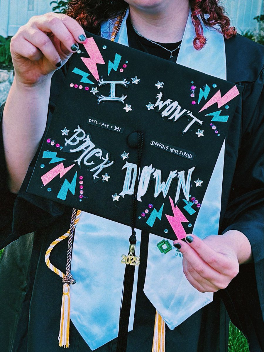 isabella tweet media