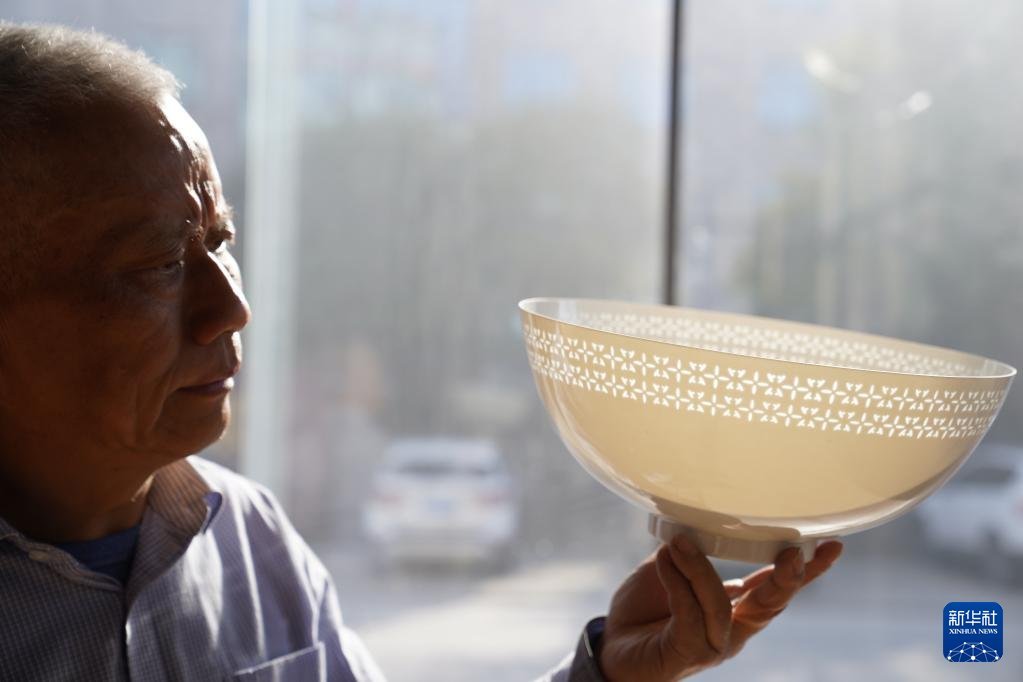 People's Daily, China tweet media