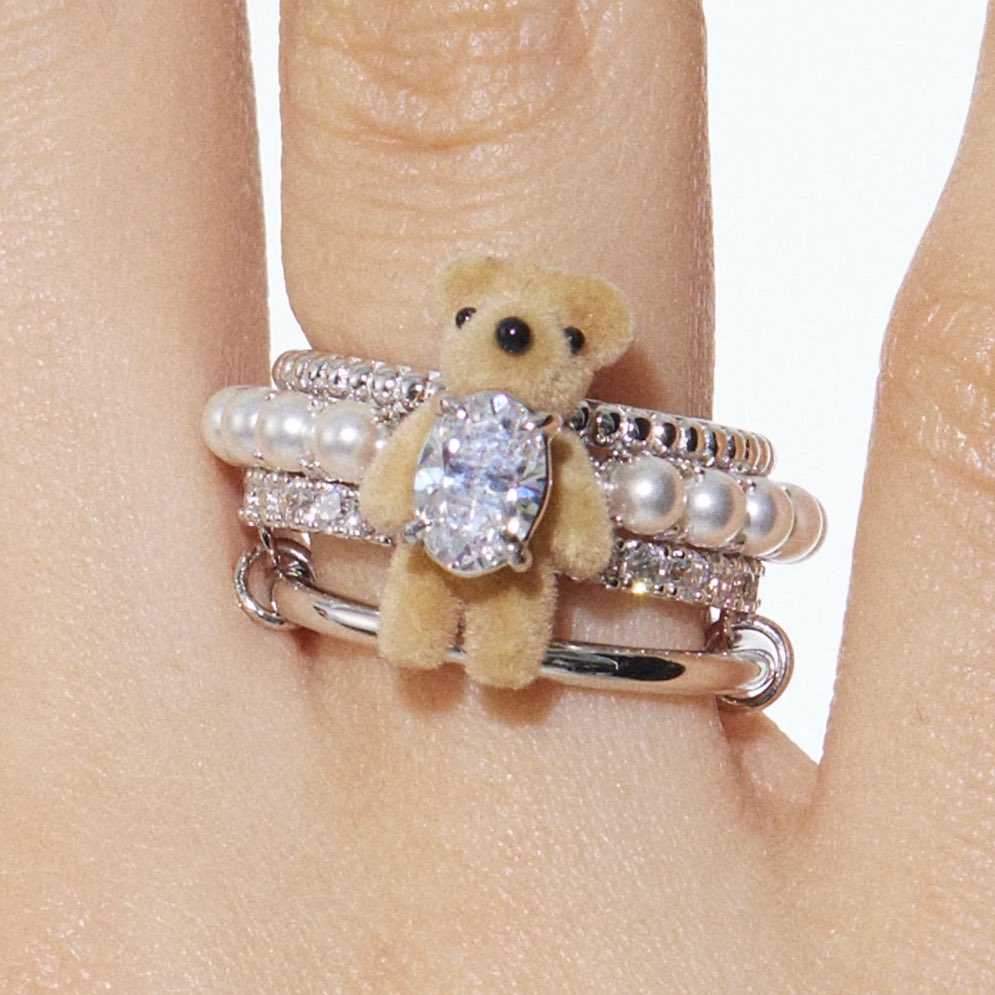 ⊹˚₊ ꒰ঌ Reemie ໒꒱ ₊˚⊹ tweet media