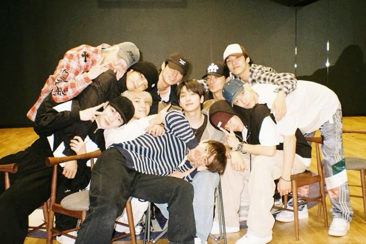 arie 𖤐 tweet media