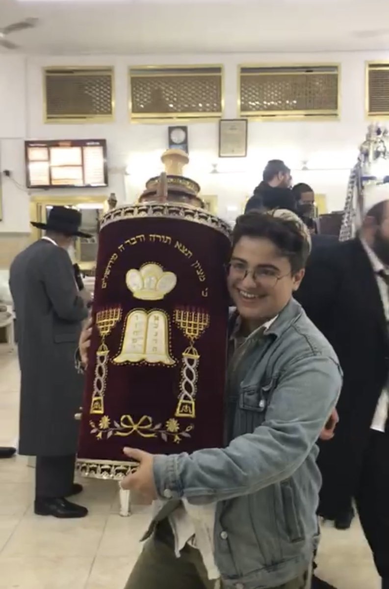 Maia Poet🦎 tweet media