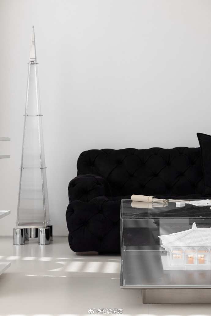 მ ო ყ Γ υ l l tweet media