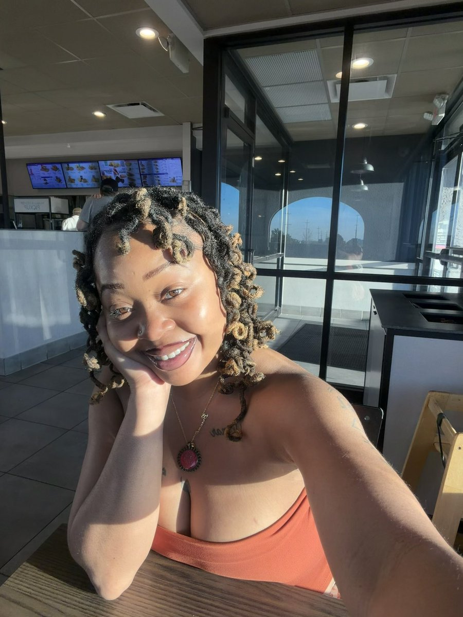 lil cut🧚🏽‍♀️🖤✨ tweet media