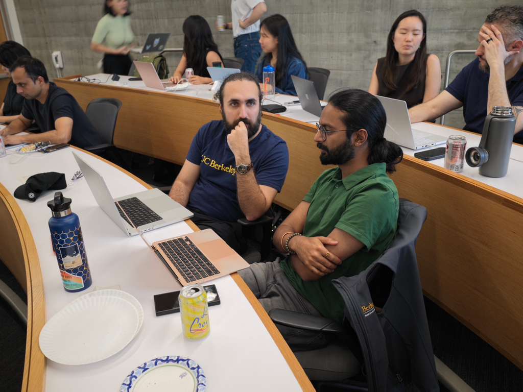 Mert Gulsun tweet media