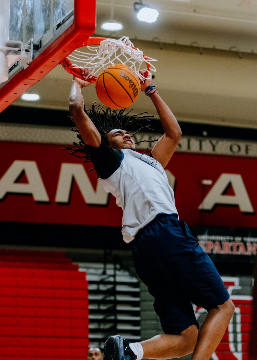 Akron Zips MBB tweet media