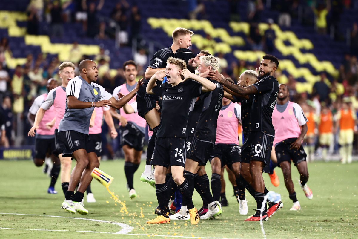 Ben Wright tweet media