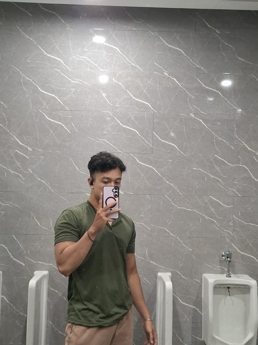 uknowlahh tweet media