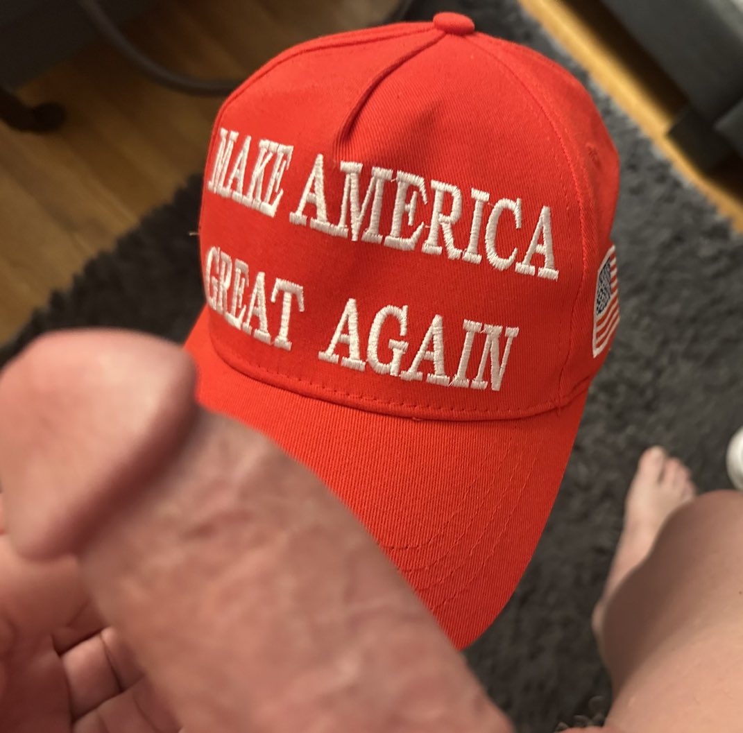 The Right Place tweet media