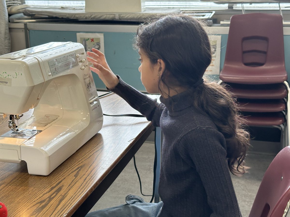 mmedare's tweet photo. Young sewists were very excited to use sewing machines for the first time during @burnabyschools Spring Break Camp! #springbreak #bbyspringcamp #togetherisbetter https://t.co/D7vqNeXTGz