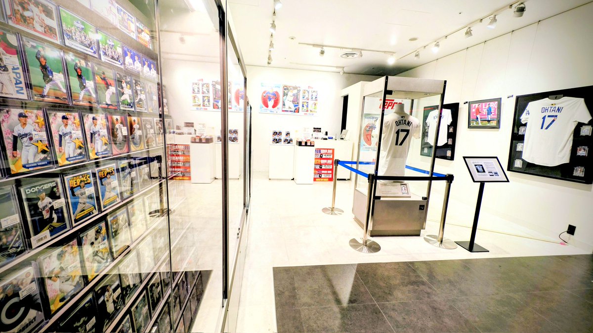 mint_shibuya's tweet photo. 【渋谷PARCO6階 POP UP STORE】

本日も開催！
本日含めて残り3日となりました！
ガラガラくじは完売となりまし��が
MLB BOX商品やお楽しみ袋など
販売中です！

是非、皆様のご来店をお待ちしております。

3月22日（日）まで開催中！
AM10時～PM21時まで

#渋谷PARCO https://t.co/wkwFEucIrU