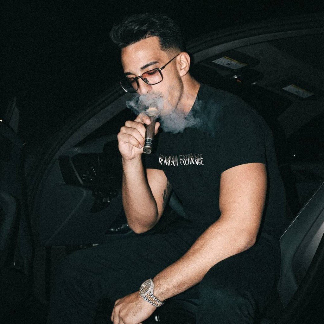 Francesco tweet media