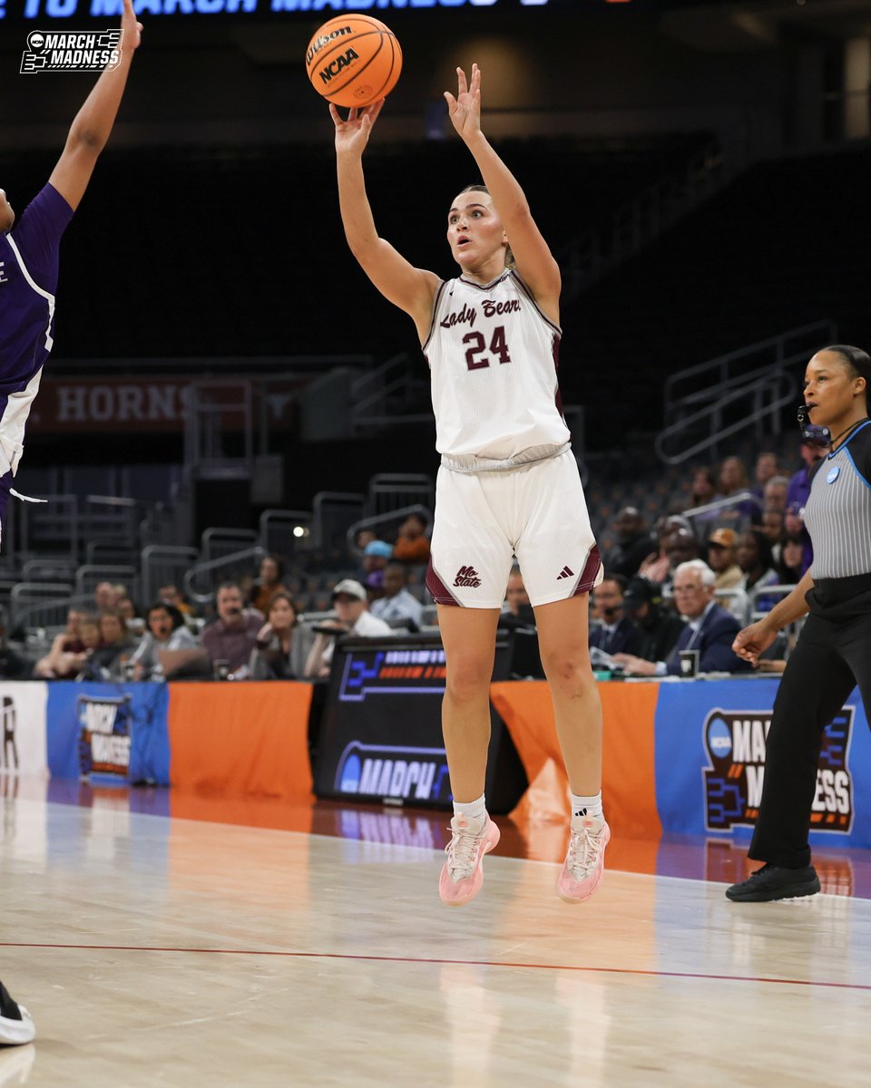 NCAA March Madness tweet media