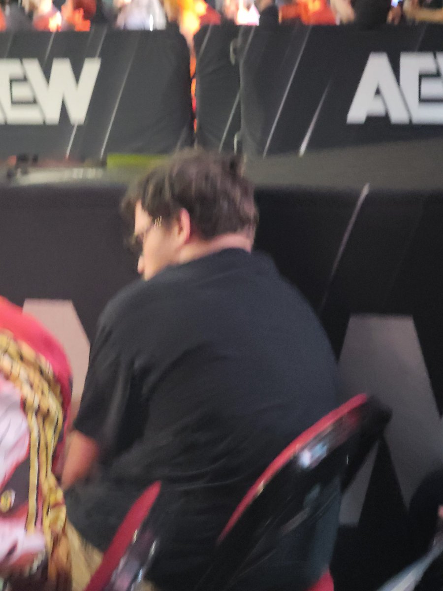 Adrian Villanueva tweet media