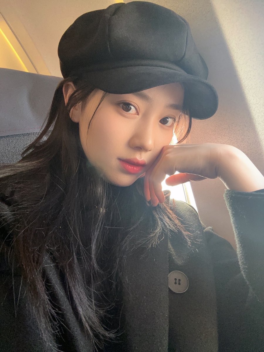 샤오팅 얼굴 tweet media