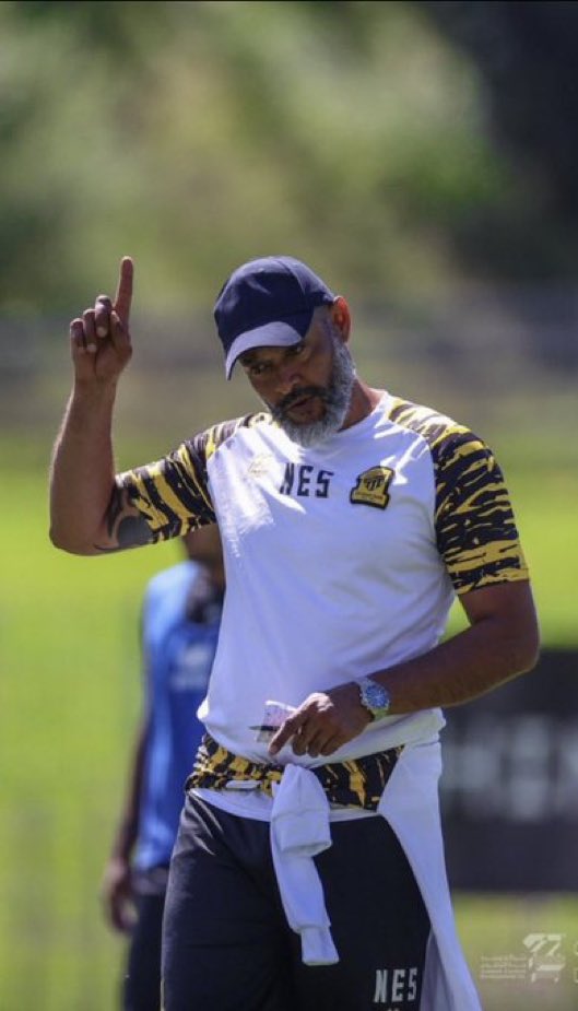 𝐀𝐥𝐬𝐡𝐚𝐦𝐚𝐫𝐢 tweet media