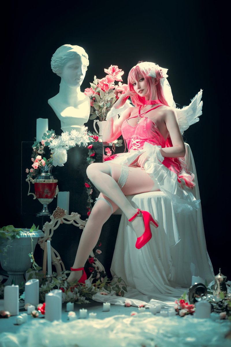 PINE_OHRA's tweet photo. Cosplay 𓆩︎🩷𓆪
勝利の女神:NIKKE
ドロシー：ノスタルジア
Photo @MsPhotoroom1 
#NIKKE  #NIKKEcosplay https://t.co/WaGObtOm8s