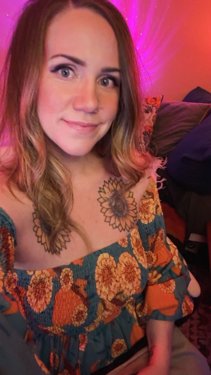 minettelive tweet media