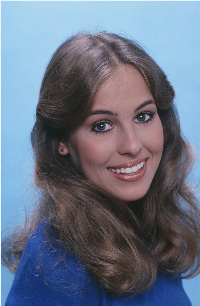 GenieFans's tweet photo. Got 2 more rare throwback @GenieFrancis
 photos for ya'll! #GH https://t.co/F3waGAix62