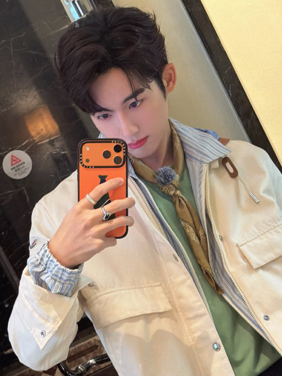 Let's WINWIN #Yexian 🍃🦁 tweet media