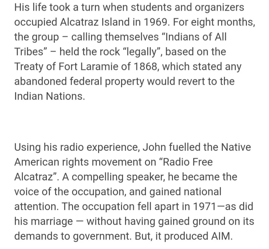 Bdonna456290's tweet image. John Trudell was a Native American who Peter Matthiessen described as 'the most eloquent speaker in the movement' [AIM]. But only hours after burning the flag in symbolic protest, his 🏠 was burned down, killing his pregnant wife &amp;amp; kids.
Pt. 1/3
#nativehistory #history