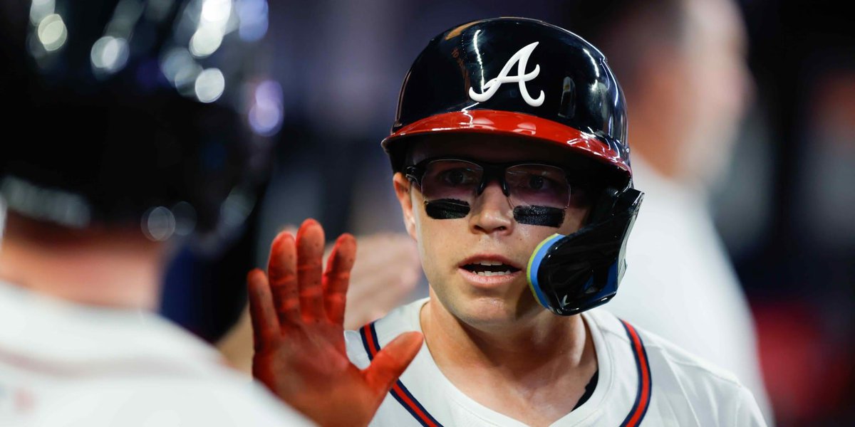 Expected Chop tweet media