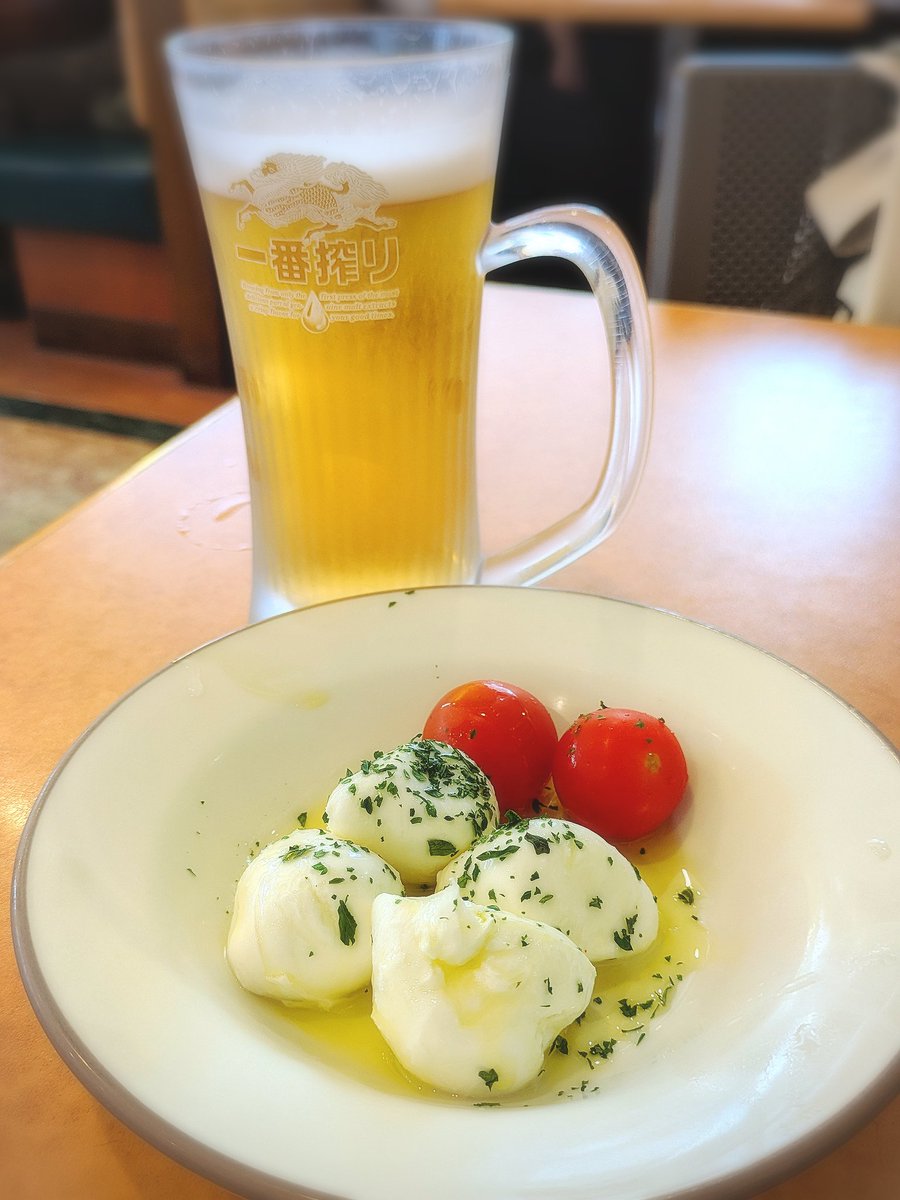 moyo.*·☽ tweet media