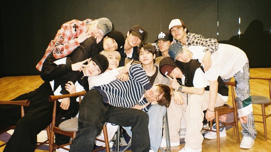 justbbangkyu's tweet photo. THE BOYZ A COMPLETE OT11, FINALLY? PLEASE MAKE IT HAPPEN. 😭🥹 https://t.co/nH05tdkPbA