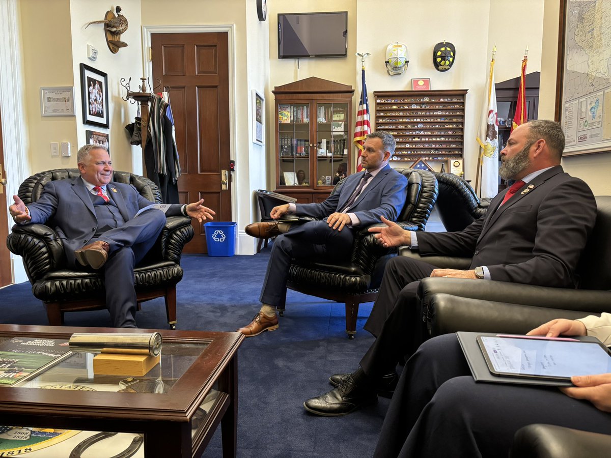 Tammie Sloup tweet media