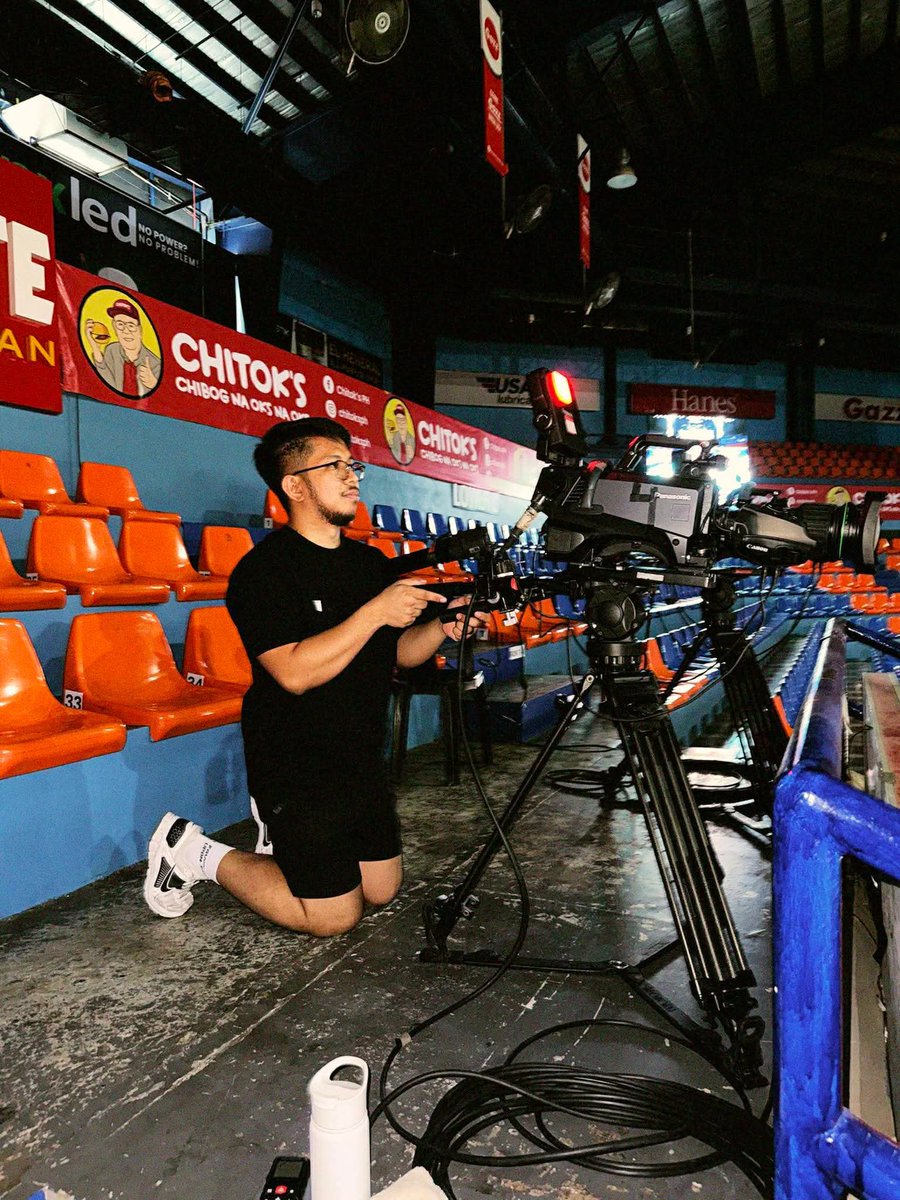 topherrjc's tweet photo. Wdym we using this CAM IMMA BE THE FIRST ONE WHO’S GONNA BE ROSTERED FSFS https://t.co/cmTeEz9gUA