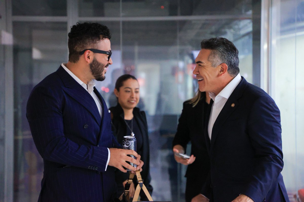 Alejandro Moreno tweet media